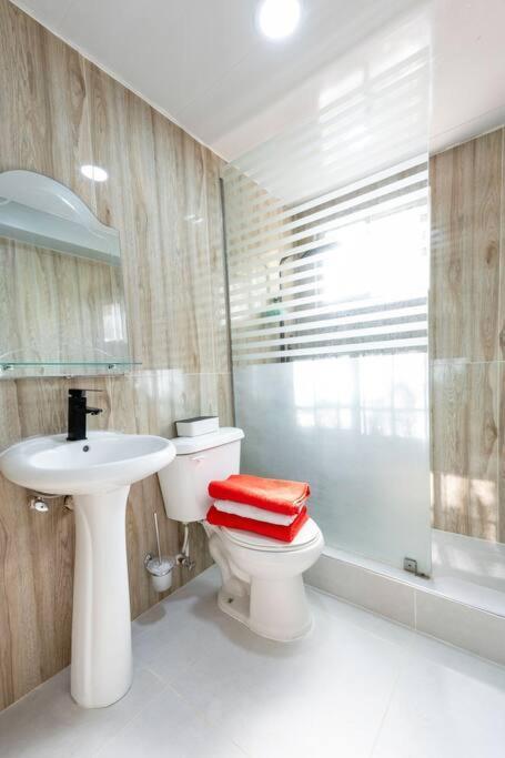 Hermosa Suites #1 In The Heart Of Punta Cana Zewnętrze zdjęcie